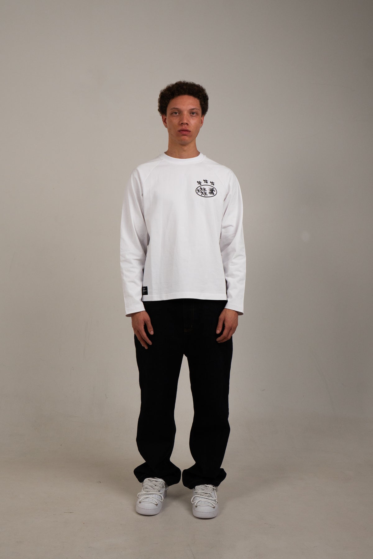 LONGSLEEVE WHITE