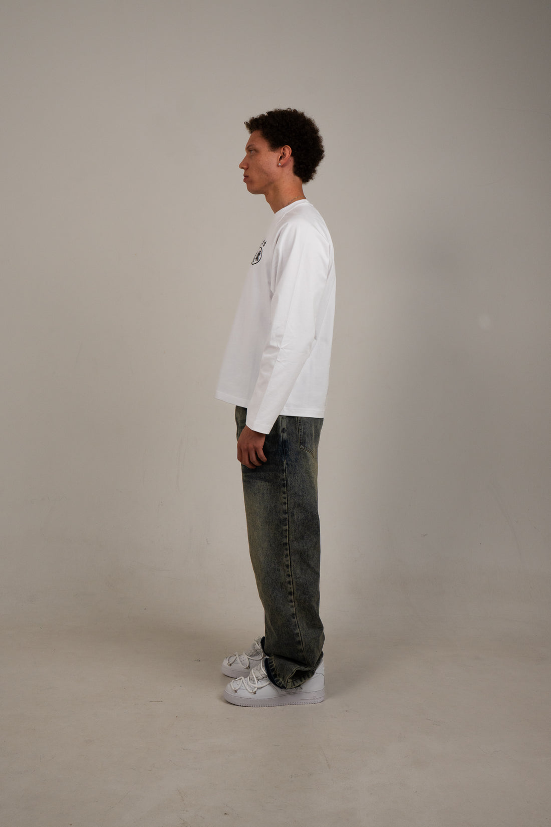 LONGSLEEVE WHITE